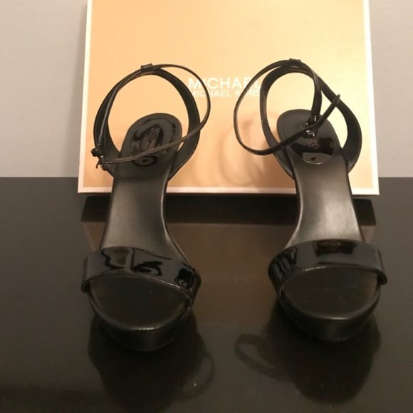 NIB MICHAEL Michael Kors® Catarina Dress Sandals - Picture 3 of 7